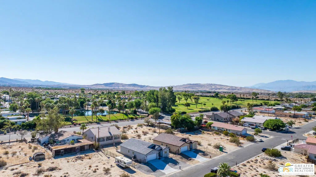 16364 Avenida Rambla, Desert Hot Springs, California 92240 home-pic-44